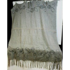 Artisan collection Gray Wool Hand Woven Blanket Throw Floral Design Fringe